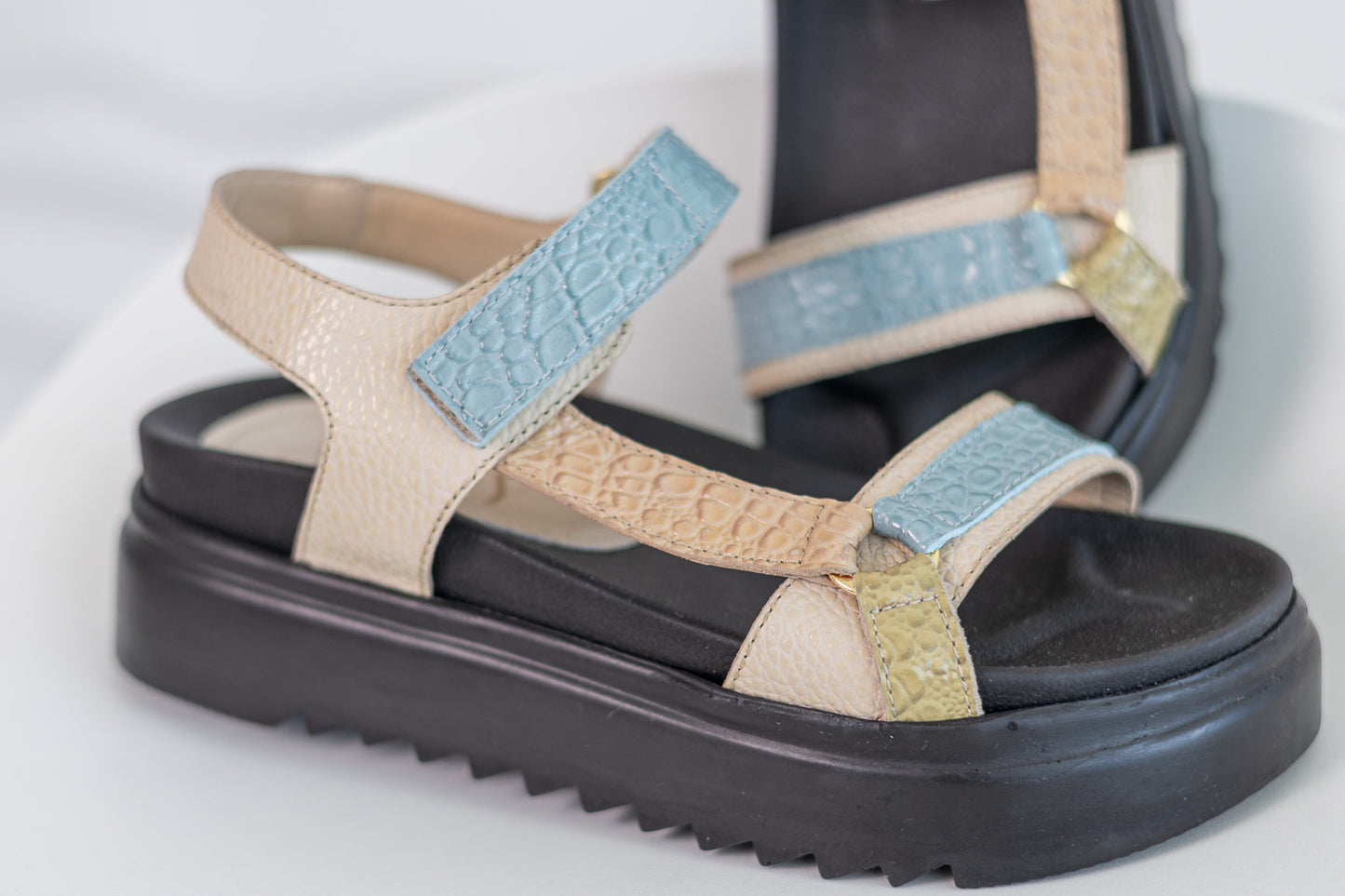 ISLA SANDAL